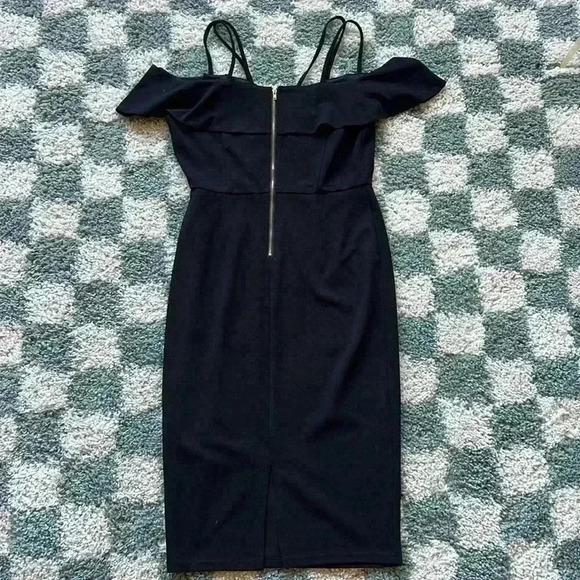 Haute Monde Black Dress - Size M - Picture 4 of 4